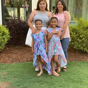 Meet your Posher, Ana